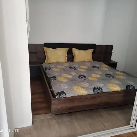 Appartamento Тристаен Апартамент В Центъра На Гр.Бургас Burgas