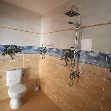 Тристаен Апартамент В Центъра На Гр.Бургас Appartamento Burgas